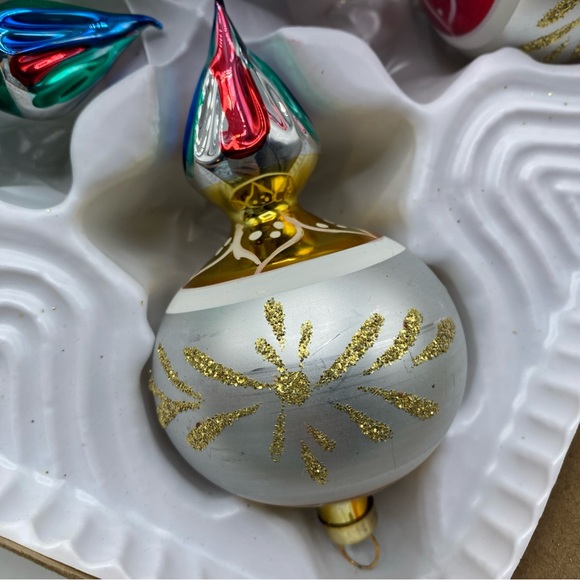 Designer Bradford 4 Glass Christmas Ornaments Spinning Tops Vintage Hand Painted - Picture 5 of 9